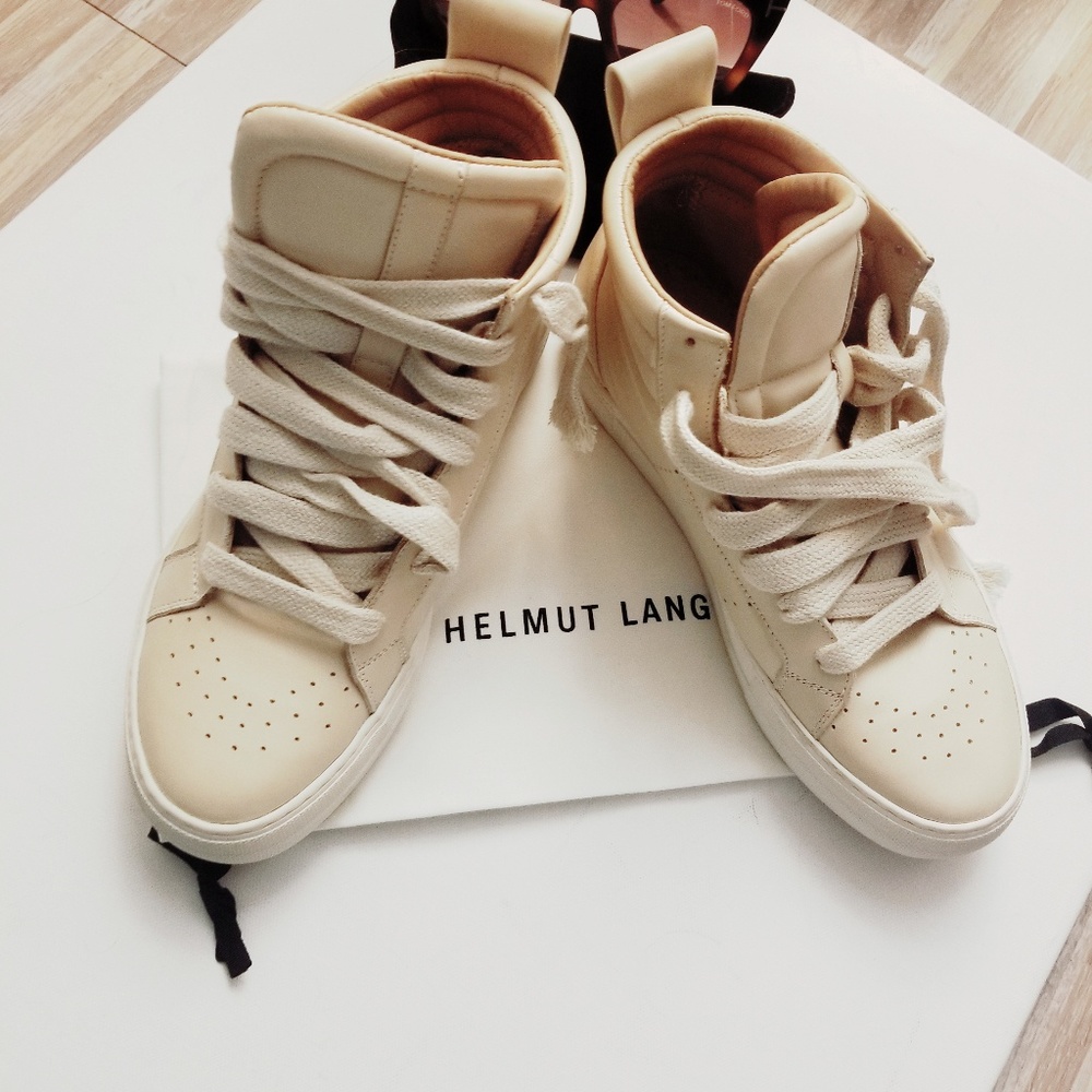Helmut Lang's high-top sneaker - Picture 2 of 6